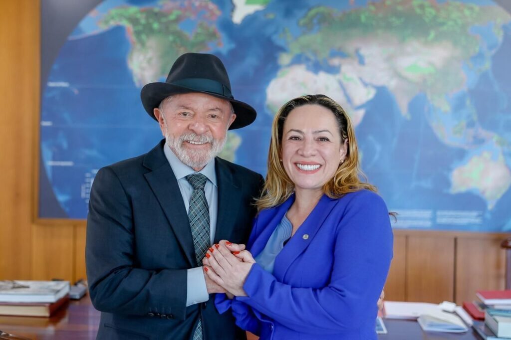 Adriana Accorsi articula apoio a Lula em Goiás para o segundo turno