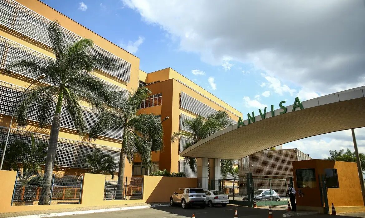 Anvisa libera venda de produtos Ypê fabricados a partir de novembro de 2025; veja quais