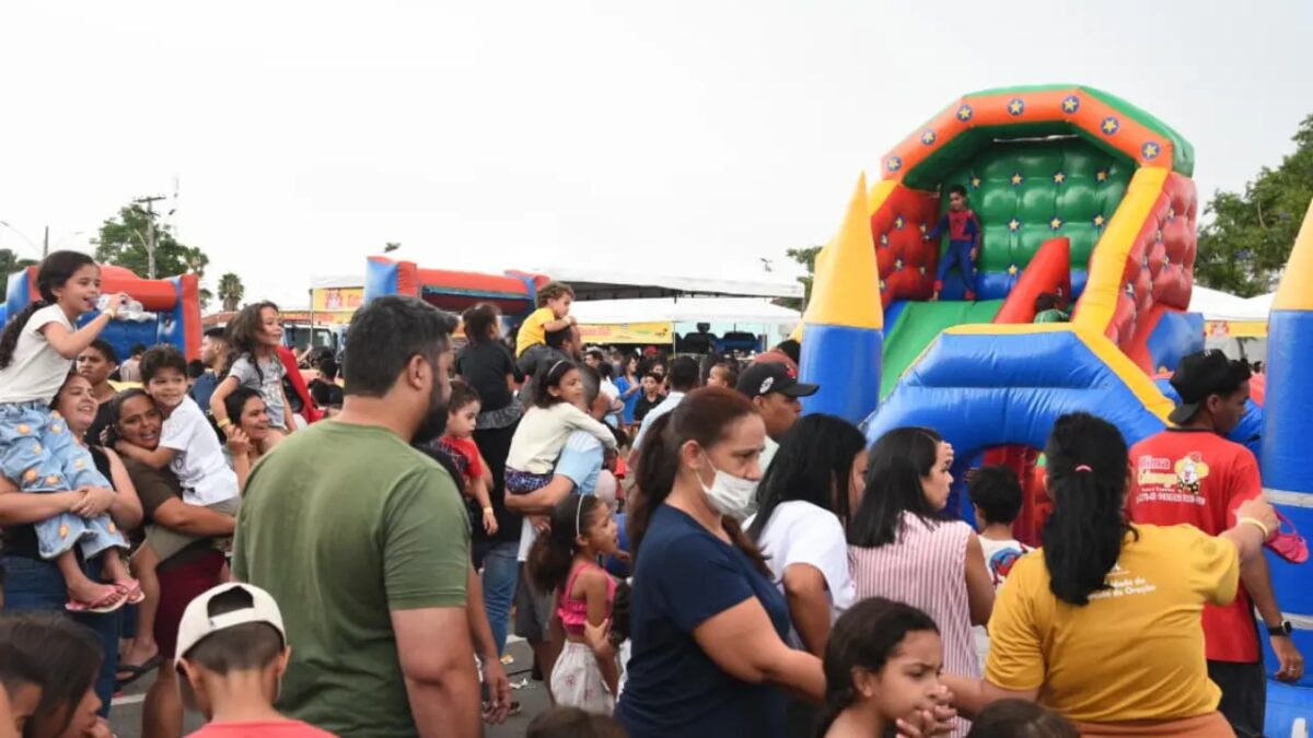 Aparecida de Goiânia reúne mais de 12 mil pessoas em festa do Dia das Crianças
