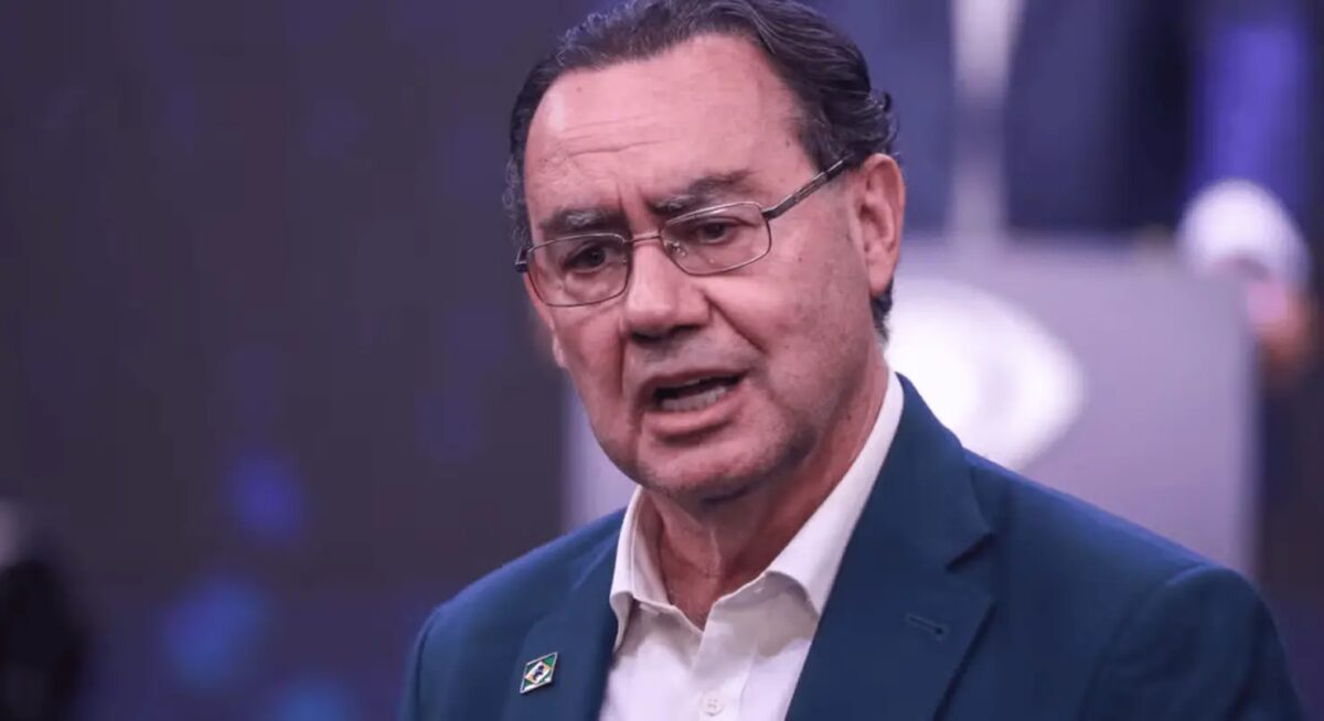 Augusto Cury declara apoio a Flávio Bolsonaro no segundo turno