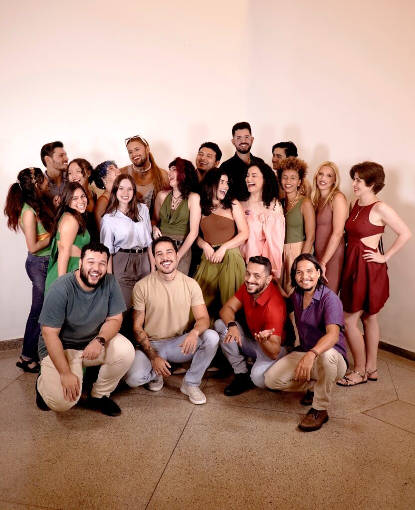 Basileu França apresenta espetáculo “Pop Hits” com sucessos do cinema e da Broadway