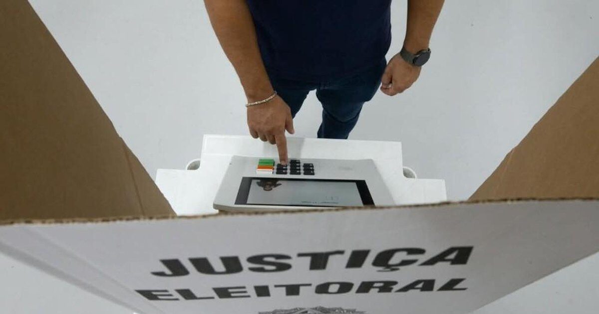 Desânimo político, viagens e falta de acessibilidade ajudam a explicar abstenção recorde em 2026
