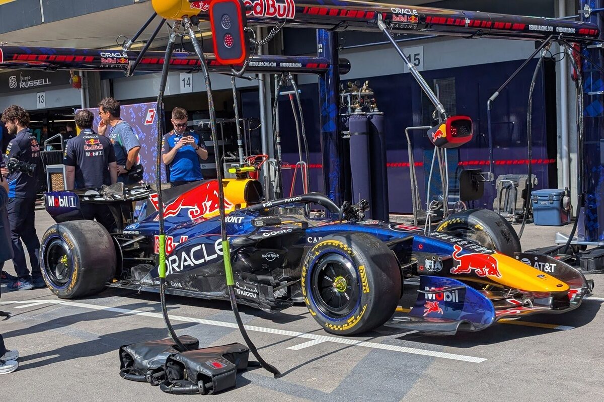 F1: FIA proíbe 'truque' aerodinâmico da Red Bull nos sidepods para 2027