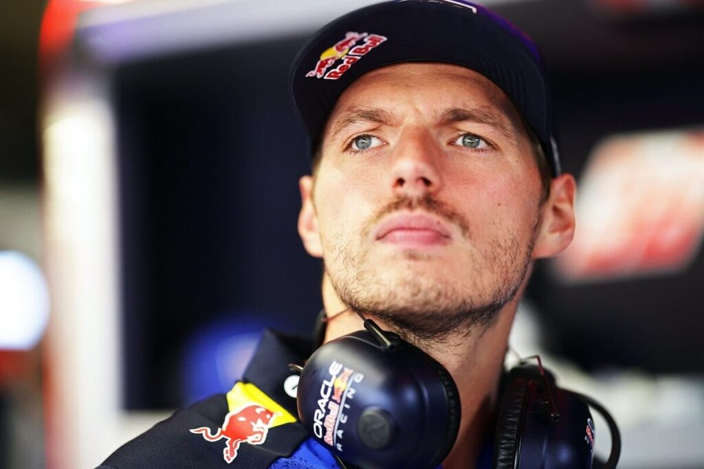 F1: Verstappen escolhe 'sucessor' na Red Bull