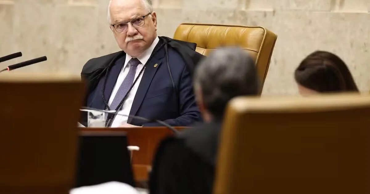 Fachin envia à PF relatório sobre ameaças contra Flávio Dino