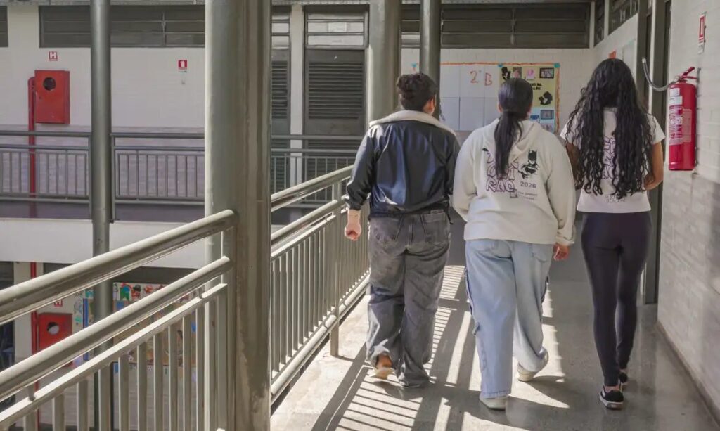 Fies 2026/2: faculdades privadas podem ofertar vagas até esta quarta-feira (7/10)
