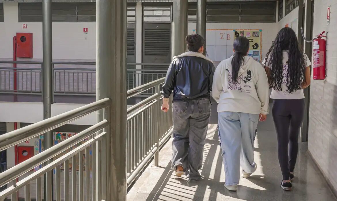 Fies 2026/2: faculdades privadas podem ofertar vagas até esta quarta-feira (7/10)