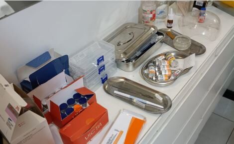 Fisioterapeuta é preso suspeito de manter clínica clandestina e causar lesão corporal em pacientes em Goiânia