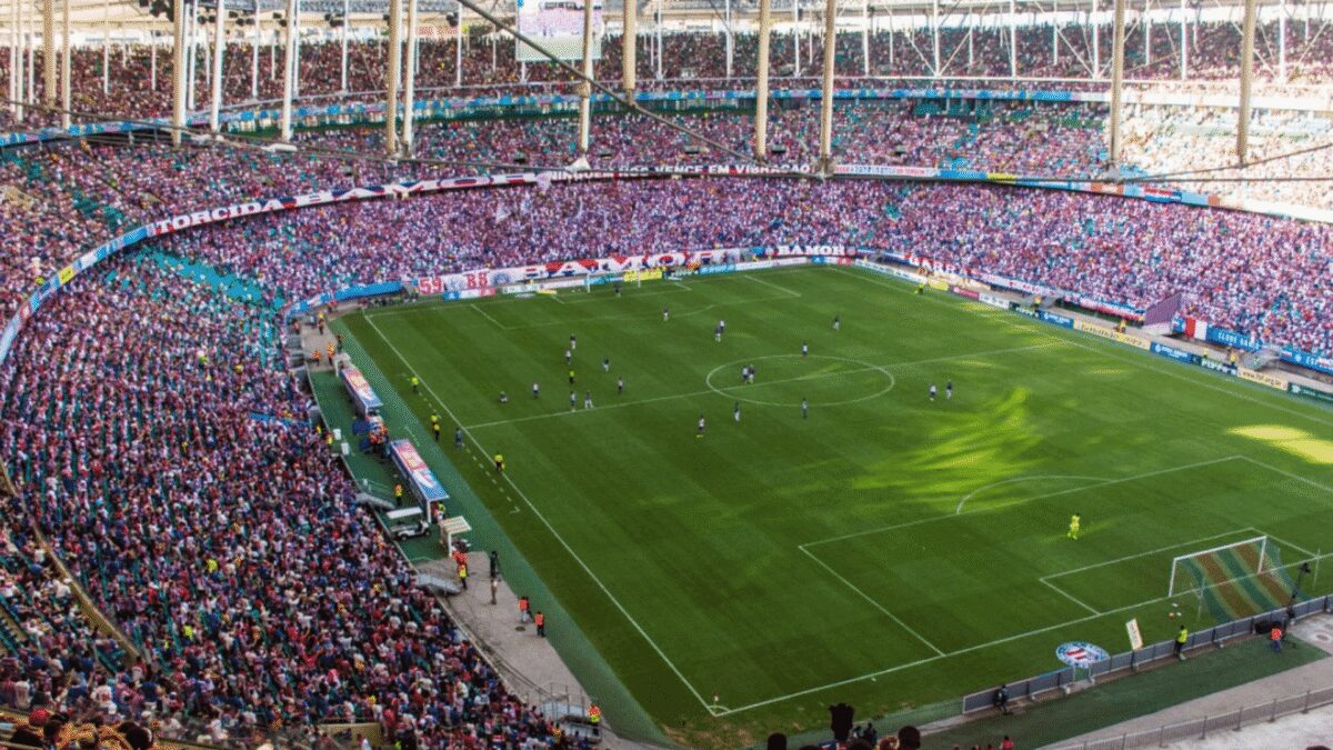 Flamengo visita Bahia e tenta se manter na liderança; siga lances