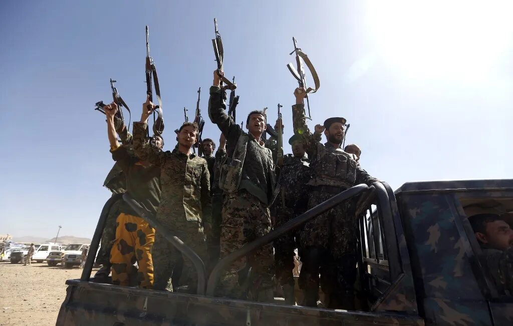 Houthis fazem nova ameaça após ataque contra aeroporto na Arábia Saudita