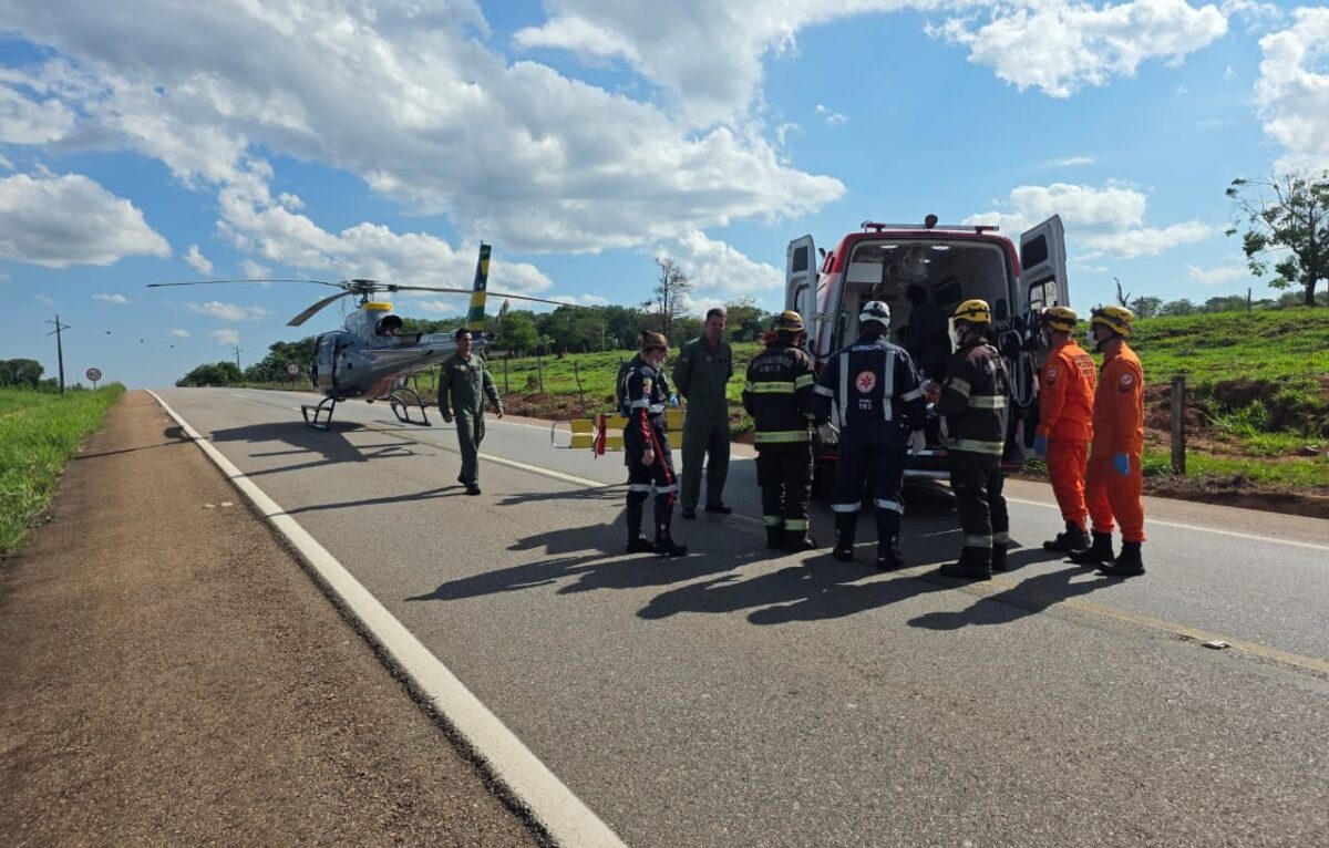 Jovem morre e outro fica gravemente ferido após capotamento em Petrolina de Goiás