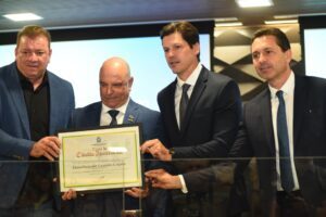 Leandro Vilela participa da inauguração do novo Fórum Cível de Aparecida