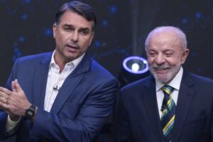 Lula e Flávio travam guerra de sigilos na reta final, mas desafio não prova inocência