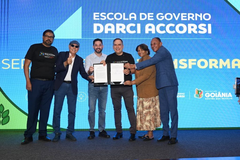 Mabel retoma Escola de Governo Darci Accorsi e anuncia medidas para valorizar servidores de Goiânia
