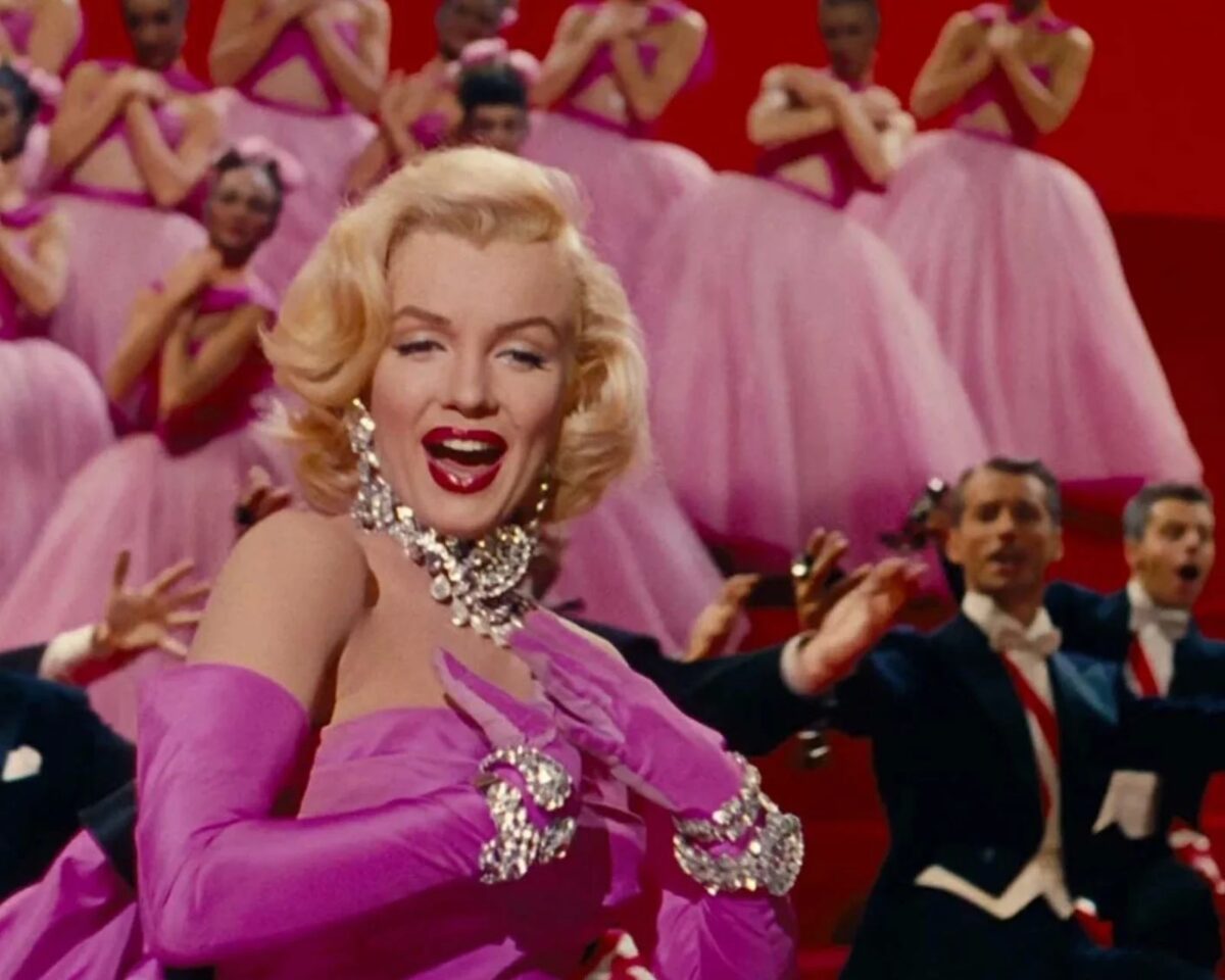 Marilyn Monroe, atriz lendária: "A fama é como caviar. É muito bom comê-la, mas não todos os dias"