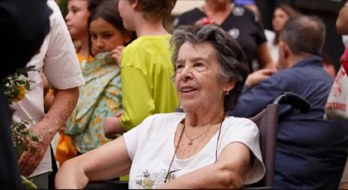 Morre mulher de 87 anos que inspirou a mobilização pró-moradia na Espanha