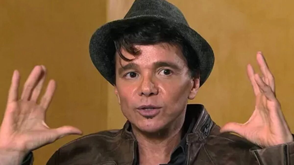 Morre Netinho, um dos maiores nomes da axé music, aos 60 anos: Cantor gravou em italiano para Terra Nostra, emplacou hits em Malhação e outras novelas