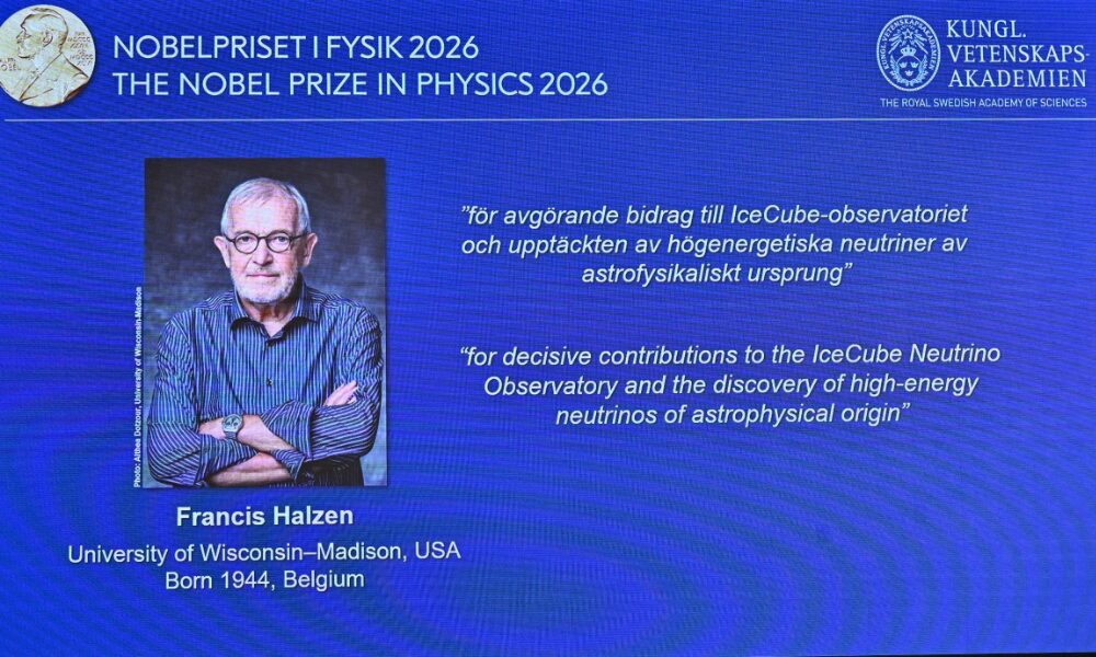 Nobel de Física é concedido a pesquisador que usou cubo de gelo para captar neutrinos