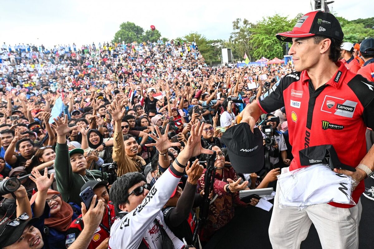 Pilotos da MotoGP se opõem a multas por ausência em eventos com fãs