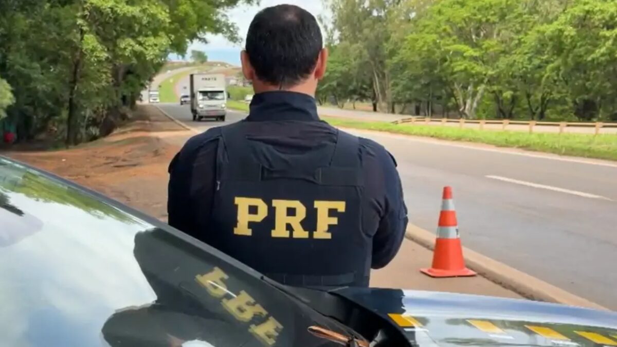 PRF reforça fiscalização nas rodovias de Goiás durante feriado; veja horários