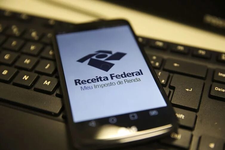 Receita envia cartas a 17 mil contribuintes em Goiás por pendências no Imposto de Renda