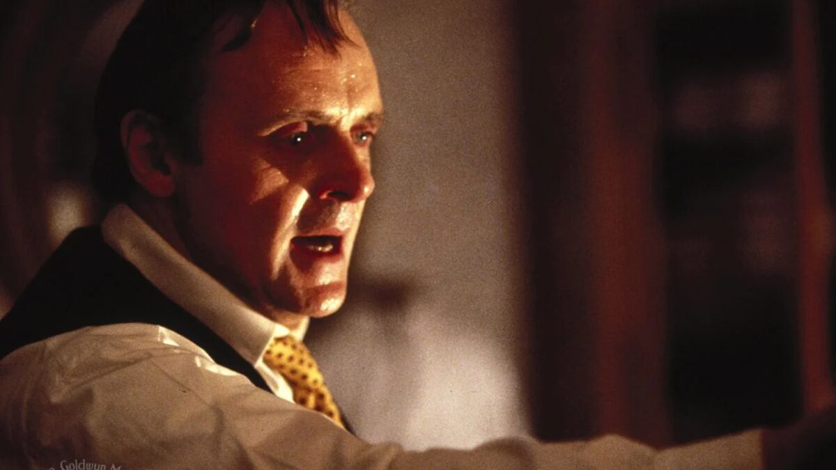 "Simplesmente não fui bom": Anthony Hopkins, vencedor do Oscar, sobre seu pior filme nos anos 90