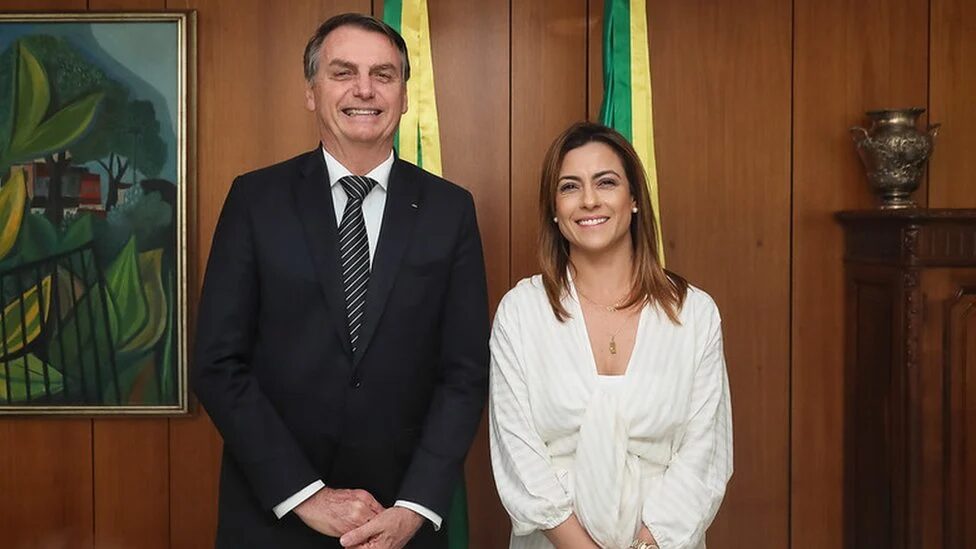 Soraya diz que Bolsonaro ameaçou expor transição de gênero de seu filho na campanha de 2022