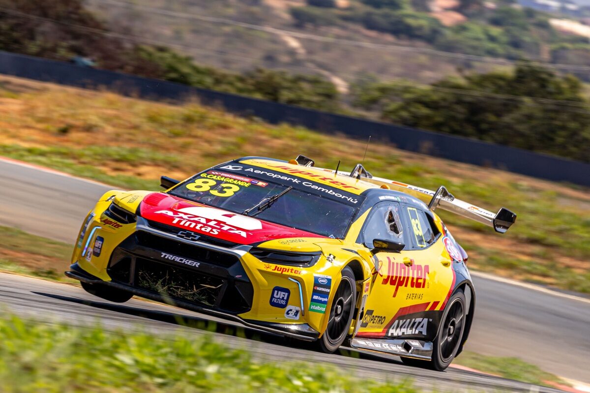 Stock Car: Em treino marcado por bandeiras vermelhas, Casagrande é o mais rápido e garante pole position em Cascavel