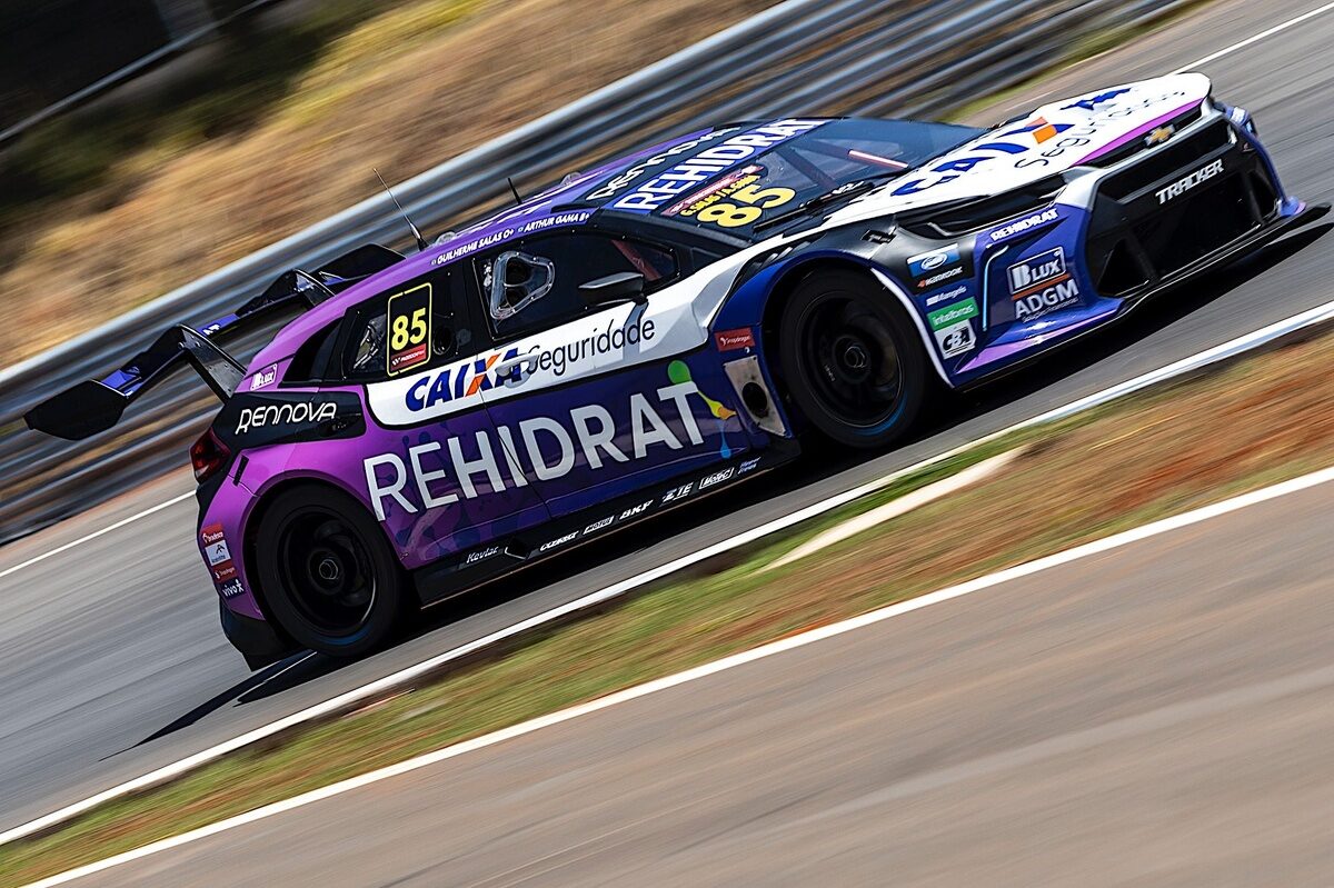 Stock Car: Salas lidera primeiro treino livre de Cascavel