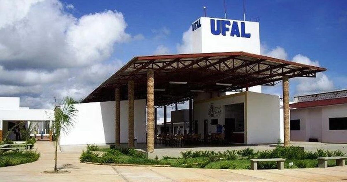 Tentativa de retirada de cartazes políticos na Ufal em Arapiraca é alvo de apuração do MPF