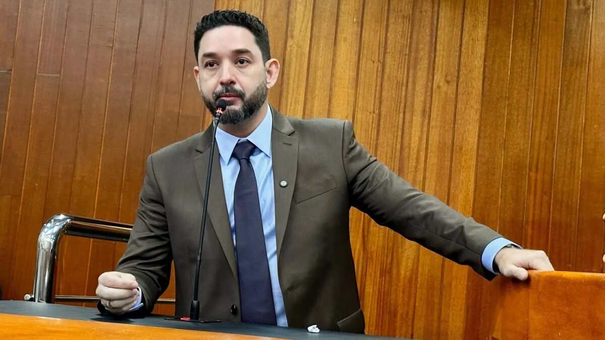 Thialu Guiotti é eleito presidente da Câmara de Goiânia por unanimidade após acordo político