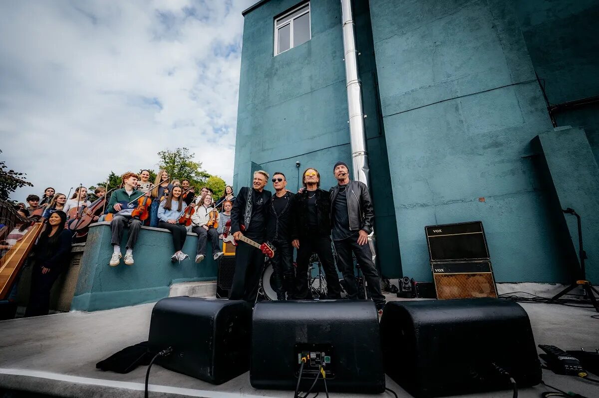 U2 volta à NFL em grande estilo e terá show transmitido ao vivo pela Netflix