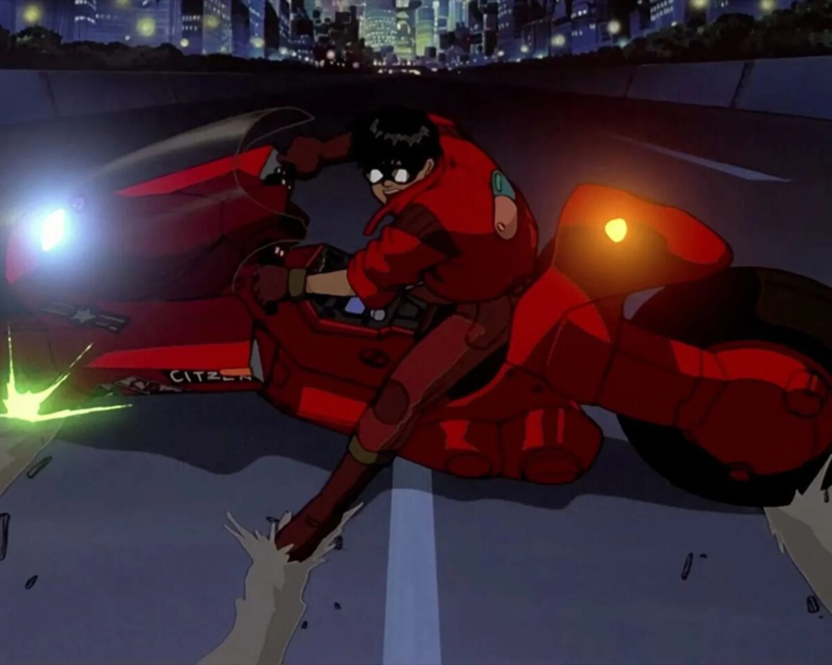 Um dos melhores filmes de anime da história, e uma grande influência no cinema de ação e ficção científica, retorna aos cinemas