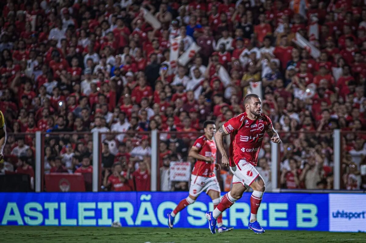 Vila Nova visita o Náutico de olho na liderança